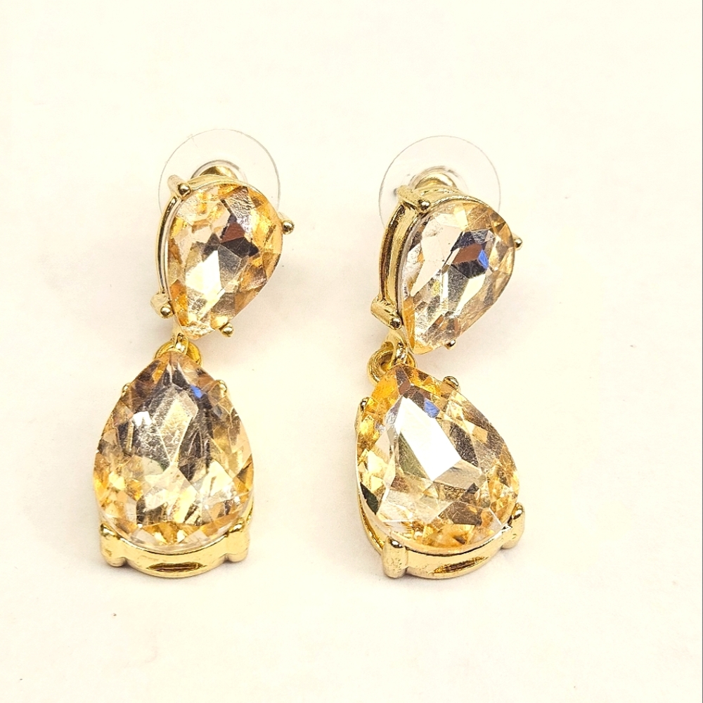 Source Unknown Champagne Crystal Teardrop Dangle Earrings
